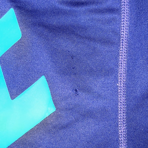 Womens Nike pro shorts, size small, blue - Picture 4 of 4